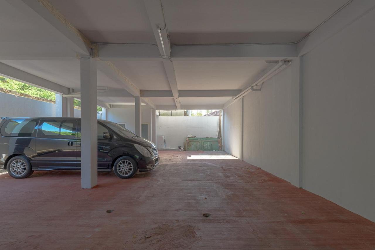 Reddoorz Plus Syariah @ Raya Nginden 2 Σουραμπάγια Εξωτερικό φωτογραφία